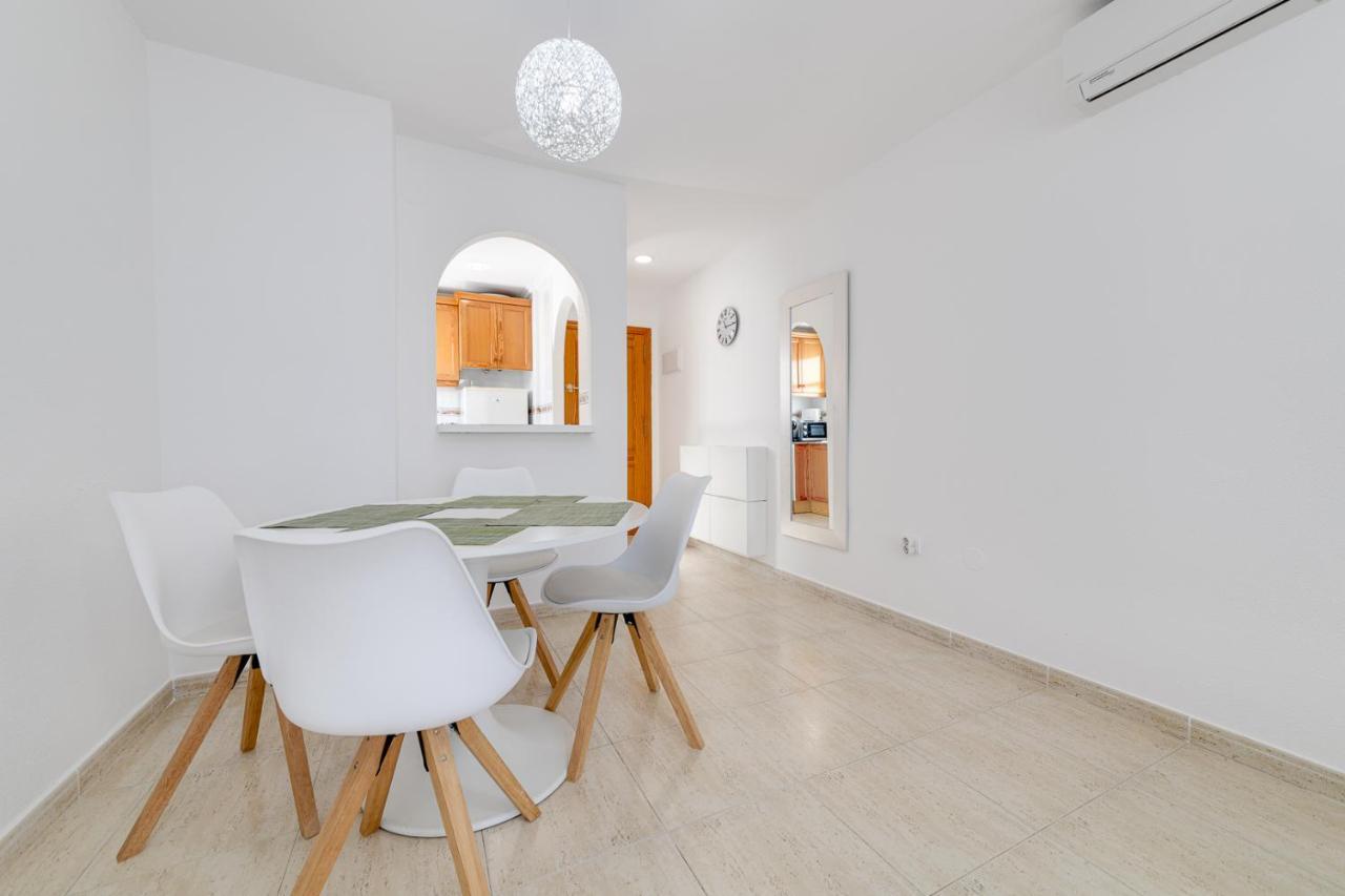 Casa Godisa Apartment Torrevieja Exterior photo